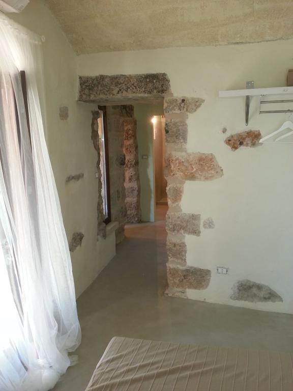 La Torre Di Merlino Patù Quarto foto